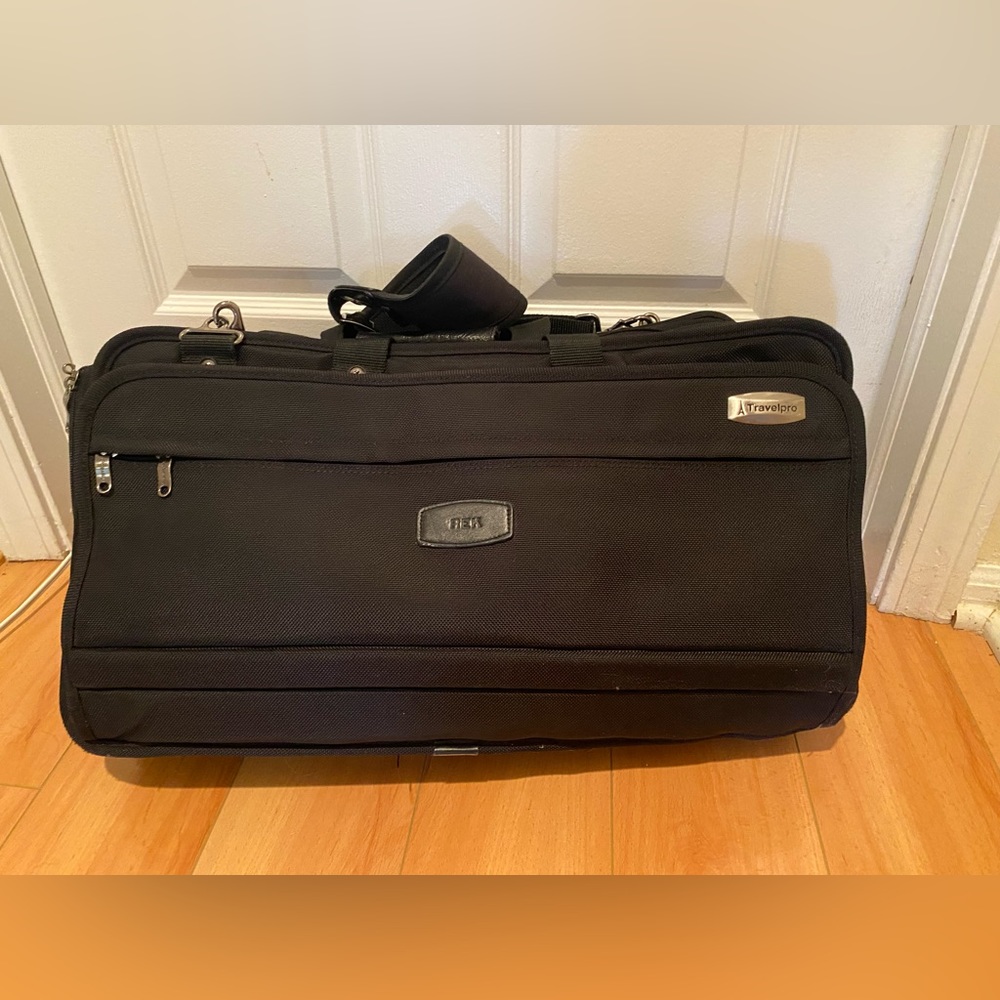 TRAVELPRO BRIGGS & RILEY CARRY ON CABIN EXPANDABLE SUITCASE LUGGAGE IN BLACK
